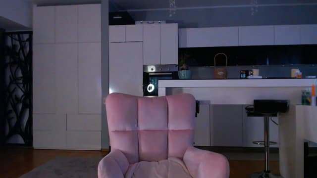 Gallery image thumbnail from D_y_y's myfreecams stream on, 04/03/2025, 05:23 image 13 of 20