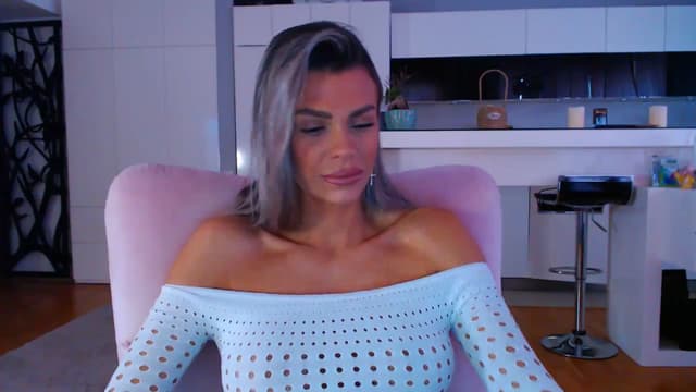 Gallery image thumbnail from D_y_y's myfreecams stream on, 04/08/2025, 04:39 image 15 of 20