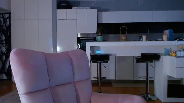 Gallery image thumbnail from D_y_y's myfreecams stream on, 04/19/2025, 04:59 image 3 of 20