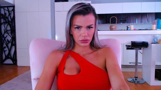 Gallery image thumbnail from D_y_y's myfreecams stream on, 04/30/2025, 04:48 image 18 of 20
