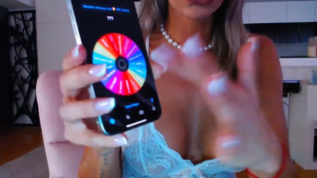 Gallery image thumbnail from D_y_y's myfreecams stream on, 05/07/2025, 03:47 image 17 of 20