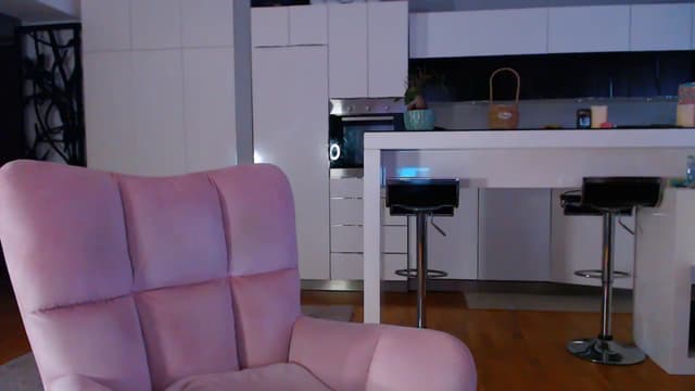 Gallery image thumbnail from D_y_y's myfreecams stream on, 05/08/2025, 04:41 image 7 of 20