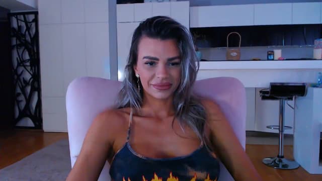 Gallery image thumbnail from D_y_y's myfreecams stream on, 05/08/2025, 04:41 image 17 of 20