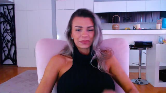 Gallery image thumbnail from D_y_y's myfreecams stream on, 05/11/2025, 04:41 image 18 of 20