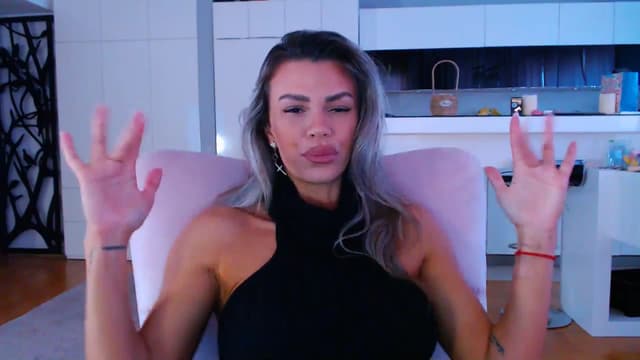 Gallery image thumbnail from D_y_y's myfreecams stream on, 05/11/2025, 04:41 image 13 of 20