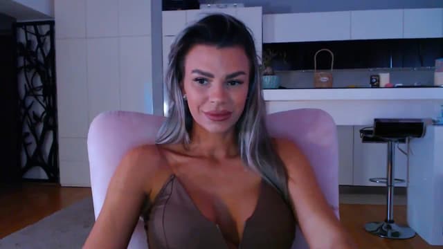 Gallery image thumbnail from D_y_y's myfreecams stream on, 05/12/2025, 04:22 image 3 of 20