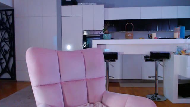 Gallery image thumbnail from D_y_y's myfreecams stream on, 05/12/2025, 04:22 image 20 of 20