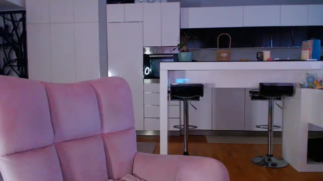 Gallery image thumbnail from D_y_y's myfreecams stream on, 05/12/2025, 05:29 image 12 of 20