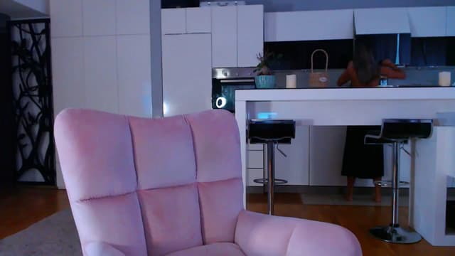Gallery image thumbnail from D_y_y's myfreecams stream on, 05/28/2025, 04:33 image 5 of 20