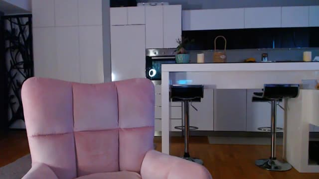 Gallery image thumbnail from D_y_y's myfreecams stream on, 05/28/2025, 04:33 image 10 of 20