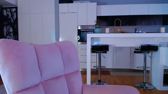 Gallery image thumbnail from D_y_y's myfreecams stream on, 06/03/2025, 04:42 image 2 of 20