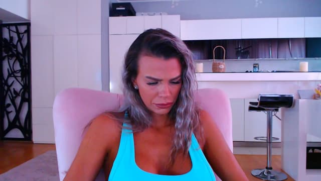 Gallery image thumbnail from D_y_y's myfreecams stream on, 06/09/2025, 04:34 image 17 of 20