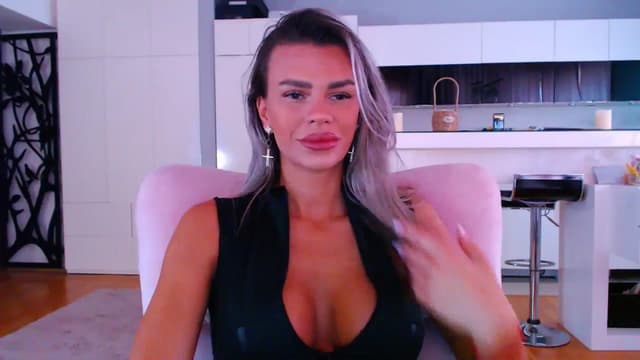 Gallery image thumbnail from D_y_y's myfreecams stream on, 06/12/2025, 04:55 image 17 of 20