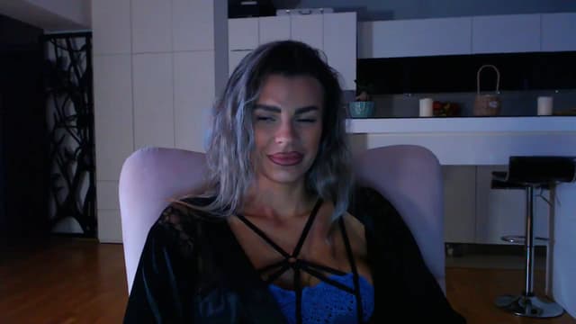 Gallery image thumbnail from D_y_y's myfreecams stream on, 10/02/2025, 04:54 image 19 of 20