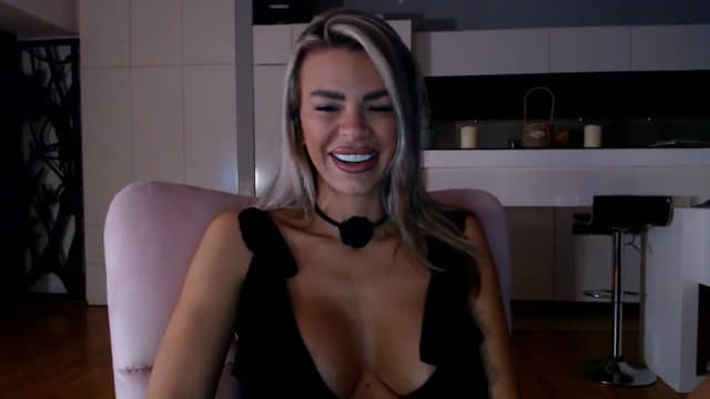 Gallery image thumbnail from D_y_y's myfreecams stream on, 10/30/2025, 04:42 image 8 of 20