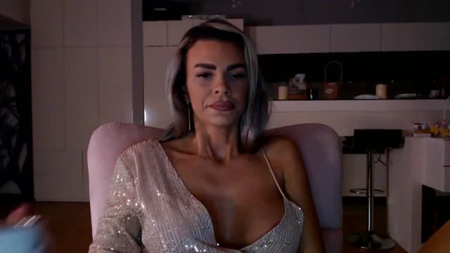 Gallery image thumbnail from D_y_y's myfreecams stream on, 12/23/2025, 05:56 image 11 of 20