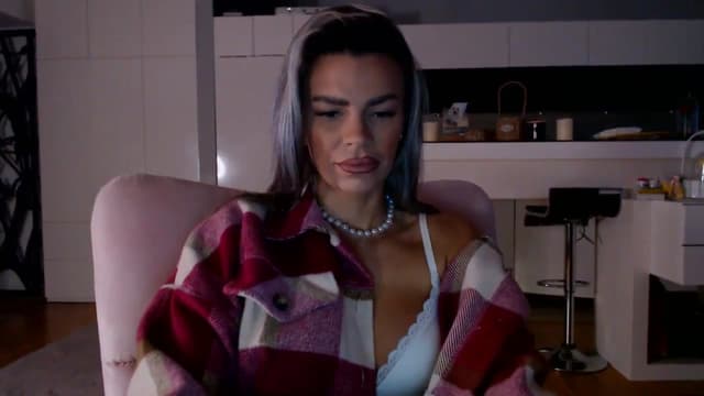 Gallery image thumbnail from D_y_y's myfreecams stream on, 02/02/2026, 06:00 image 10 of 20