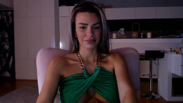 Gallery image thumbnail from D_y_y's myfreecams stream on, 02/06/2026, 05:58 image 15 of 20