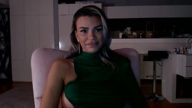 Gallery image thumbnail from D_y_y's myfreecams stream on, 02/17/2026, 05:47 image 6 of 20