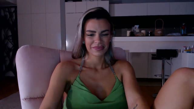 Gallery image thumbnail from D_y_y's myfreecams stream on, 02/22/2026, 05:14 image 8 of 20