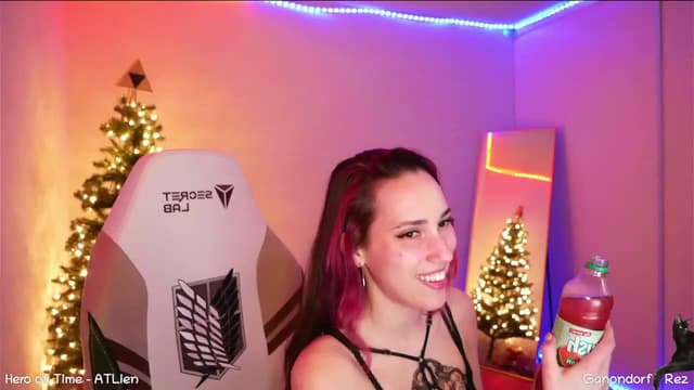 Gallery image thumbnail from Dashy's myfreecams stream on, 12/10/2022, 13:13 image 3 of 20