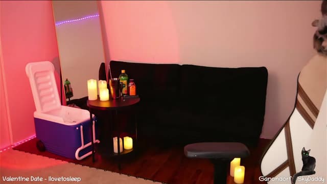 Gallery image thumbnail from Dashy's myfreecams stream on, 02/15/2023, 10:53 image 7 of 20