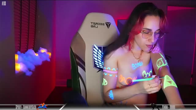 Gallery image thumbnail from Dashy's myfreecams stream on, 08/25/2023, 12:30 image 7 of 20