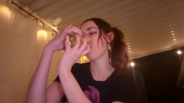 Gallery image thumbnail from Dashy's myfreecams stream on, 08/10/2024, 11:09 image 10 of 20
