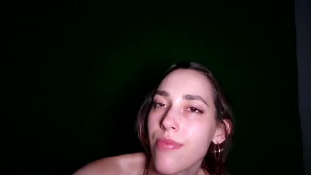 Gallery image thumbnail from Dashy's myfreecams stream on, 09/28/2024, 08:05 image 19 of 20