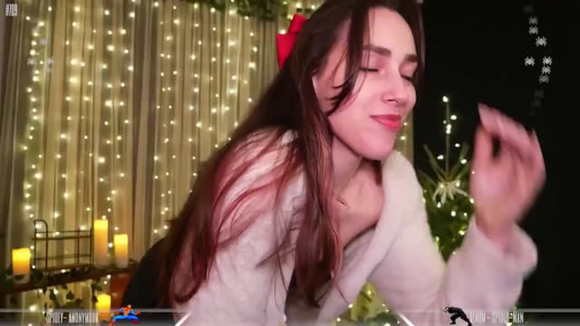 Gallery image thumbnail from Dashy's myfreecams stream on, 12/17/2024, 10:21 image 7 of 20
