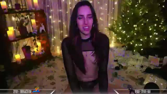 Gallery image thumbnail from Dashy's myfreecams stream on, 12/28/2024, 10:36 image 15 of 20