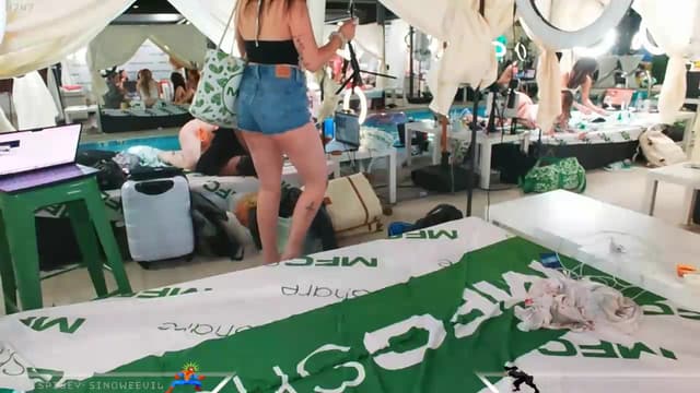 Gallery image thumbnail from Dashy's myfreecams stream on, 05/21/2026, 06:39 image 19 of 20