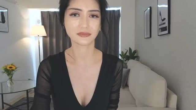 Gallery image thumbnail from Eleah's myfreecams stream on, 08/16/2024, 07:37 image 7 of 20