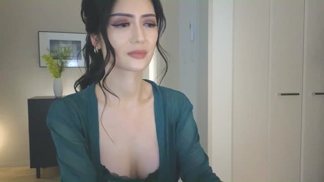 Gallery image thumbnail from Eleah's myfreecams stream on, 02/06/2025, 06:19 image 19 of 20