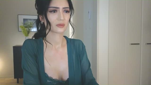 Gallery image thumbnail from Eleah's myfreecams stream on, 02/06/2025, 06:19 image 9 of 20