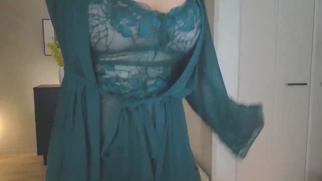 Gallery image thumbnail from Eleah's myfreecams stream on, 02/06/2025, 13:20 image 5 of 20