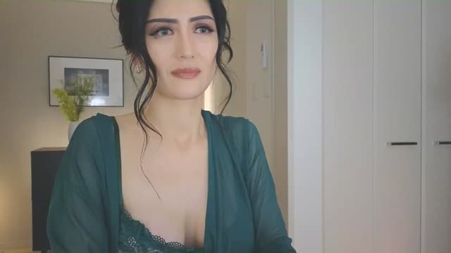 Gallery image thumbnail from Eleah's myfreecams stream on, 02/06/2025, 13:20 image 17 of 20