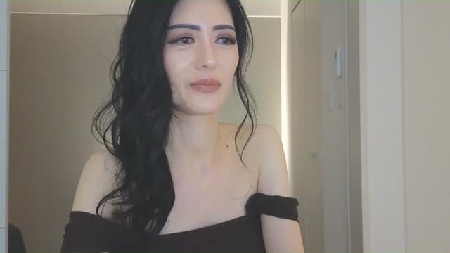 Gallery image thumbnail from Eleah's myfreecams stream on, 02/27/2025, 11:46 image 10 of 20