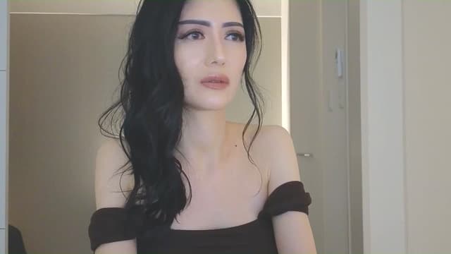 Gallery image thumbnail from Eleah's myfreecams stream on, 02/27/2025, 11:46 image 3 of 20