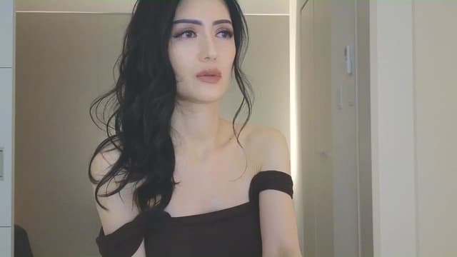 Gallery image thumbnail from Eleah's myfreecams stream on, 02/27/2025, 11:46 image 12 of 20