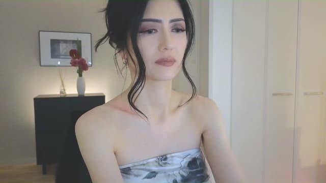Gallery image thumbnail from Eleah's myfreecams stream on, 03/02/2025, 14:05 image 7 of 20