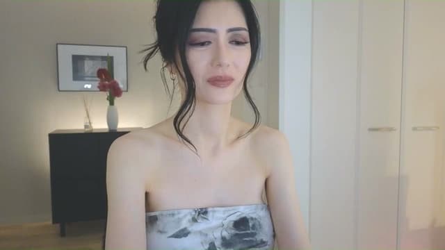 Gallery image thumbnail from Eleah's myfreecams stream on, 03/02/2025, 15:07 image 8 of 20