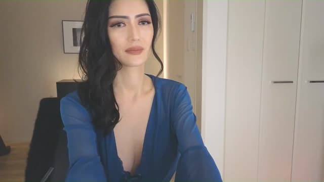 Gallery image thumbnail from Eleah's myfreecams stream on, 03/06/2025, 09:10 image 17 of 20