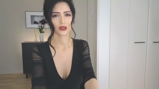 Gallery image thumbnail from Eleah's myfreecams stream on, 03/09/2025, 07:58 image 13 of 20