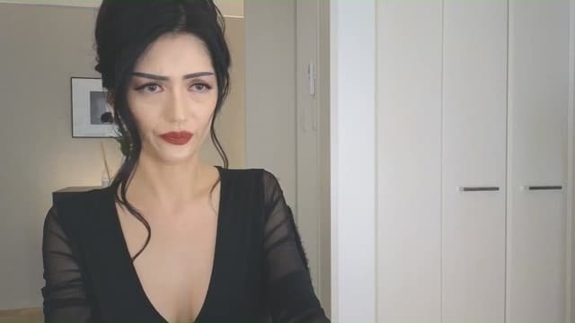 Gallery image thumbnail from Eleah's myfreecams stream on, 03/09/2025, 07:58 image 9 of 20