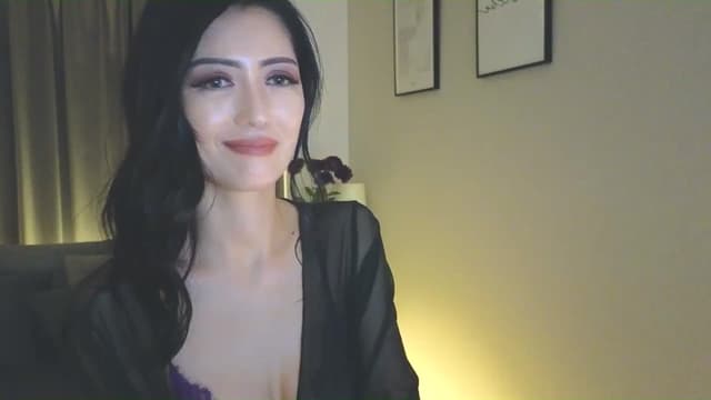 Gallery image thumbnail from Eleah's myfreecams stream on, 03/13/2025, 10:08 image 3 of 20