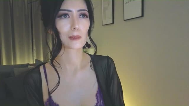 Gallery image thumbnail from Eleah's myfreecams stream on, 03/13/2025, 10:56 image 15 of 20