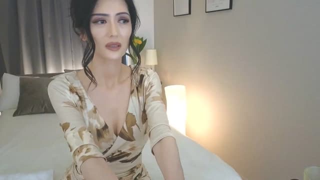 Gallery image thumbnail from Eleah's myfreecams stream on, 04/10/2025, 05:58 image 13 of 20