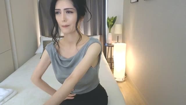 Gallery image thumbnail from Eleah's myfreecams stream on, 04/13/2025, 03:39 image 10 of 20