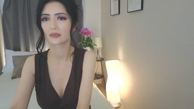 Gallery image thumbnail from Eleah's myfreecams stream on, 04/20/2025, 04:02 image 5 of 20